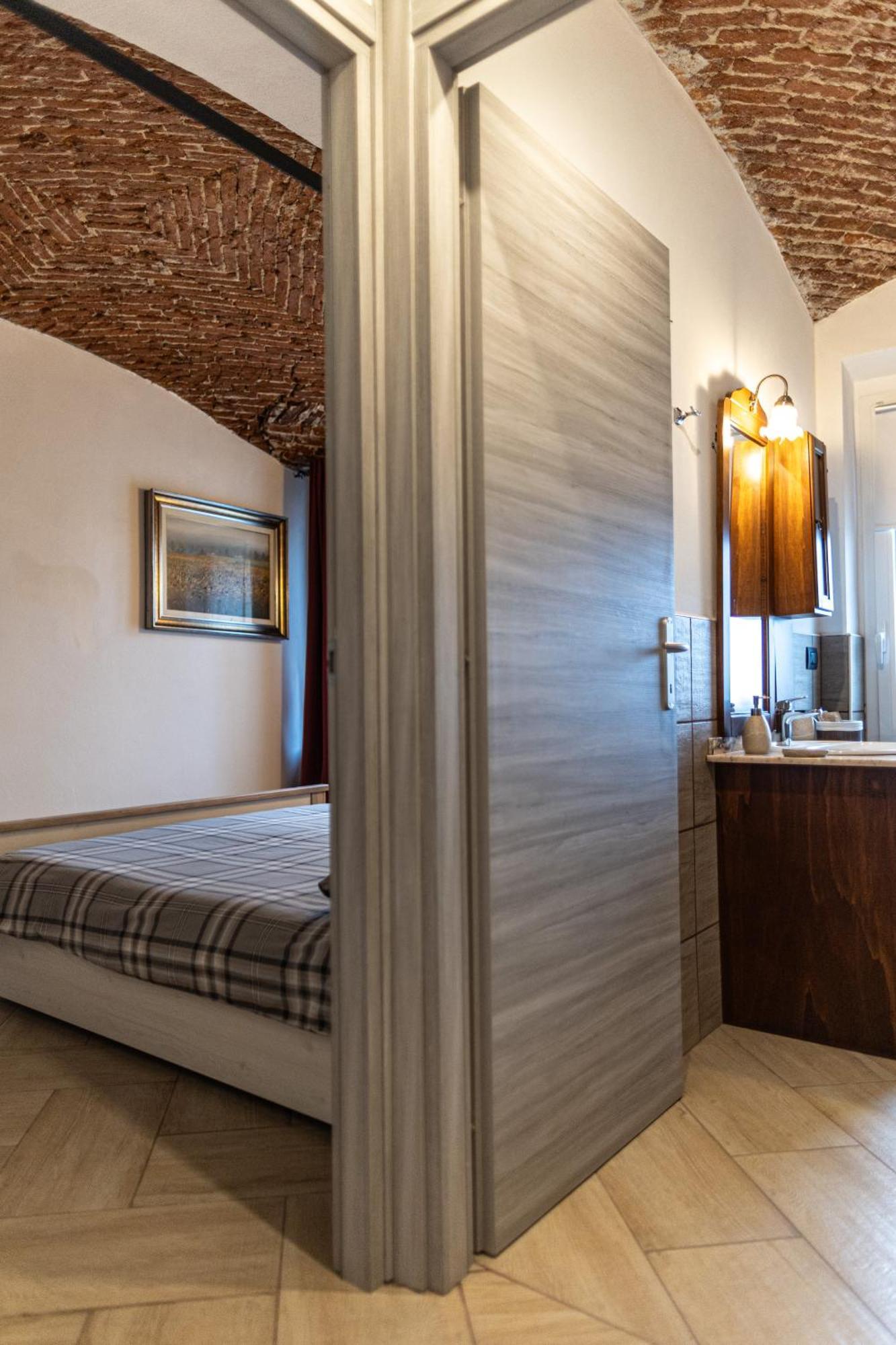 Agriturismo Why Farm Marano Ticino エクステリア 写真